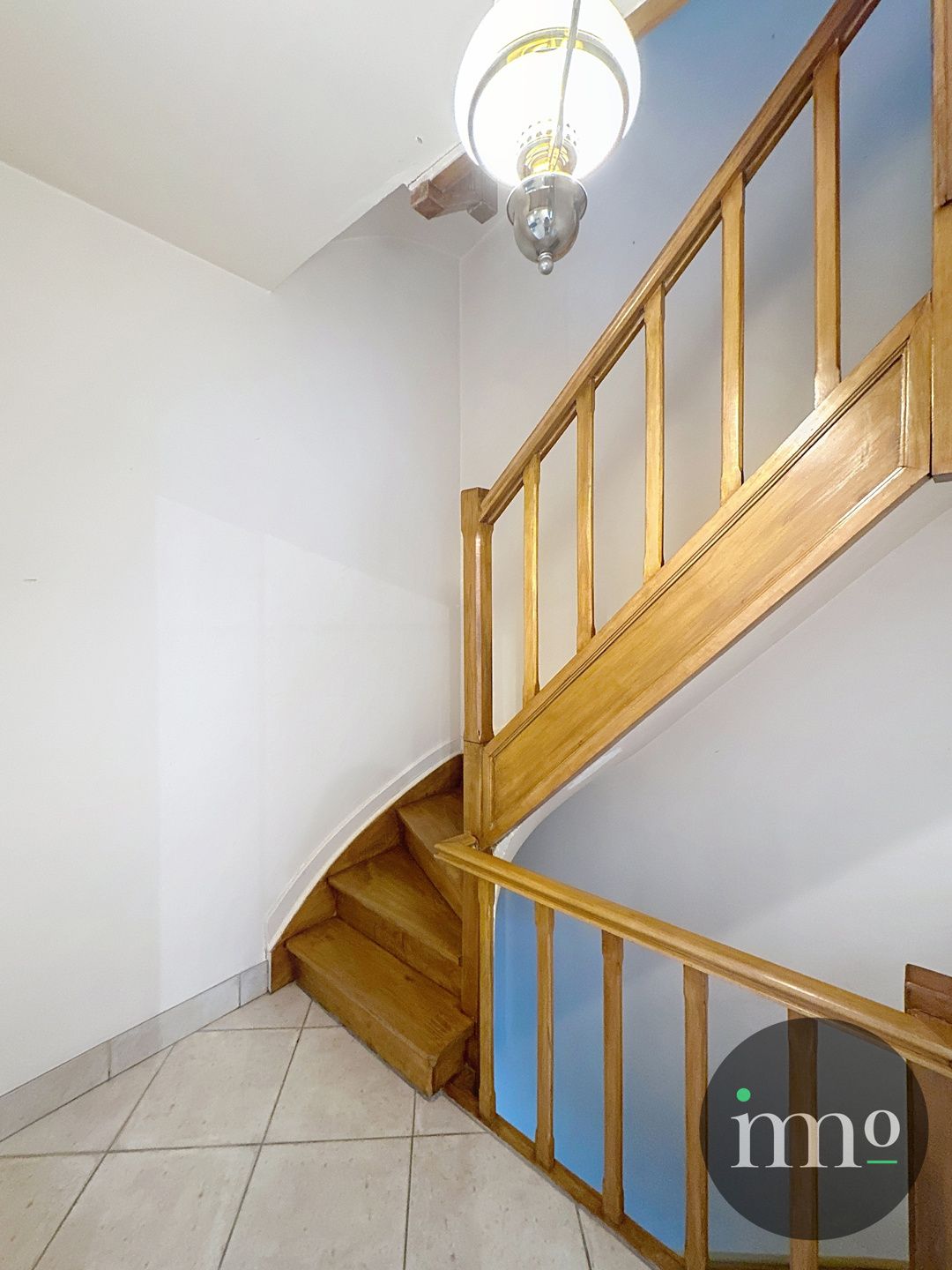 Bel-étagewoning, deels gerenoveerd maar wel instapklaar voor wie geleidelijkaan kleine werken wenst uit te voeren foto 11