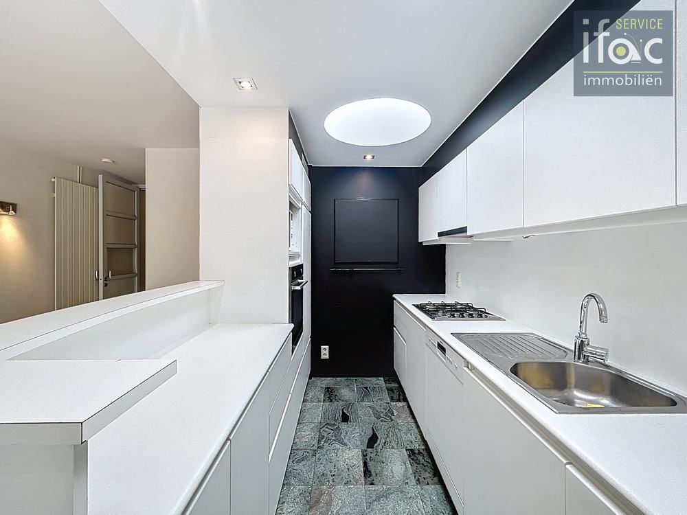 Rijhuis te huur foto 7
