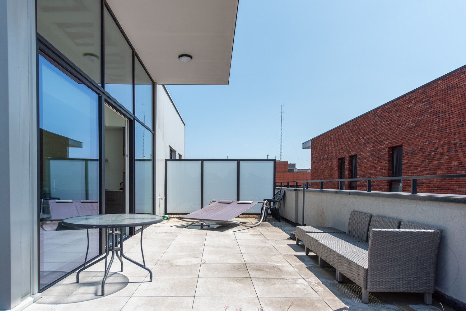 Modern en energiezuinig penthouse op toplocatie in Genk! foto 10