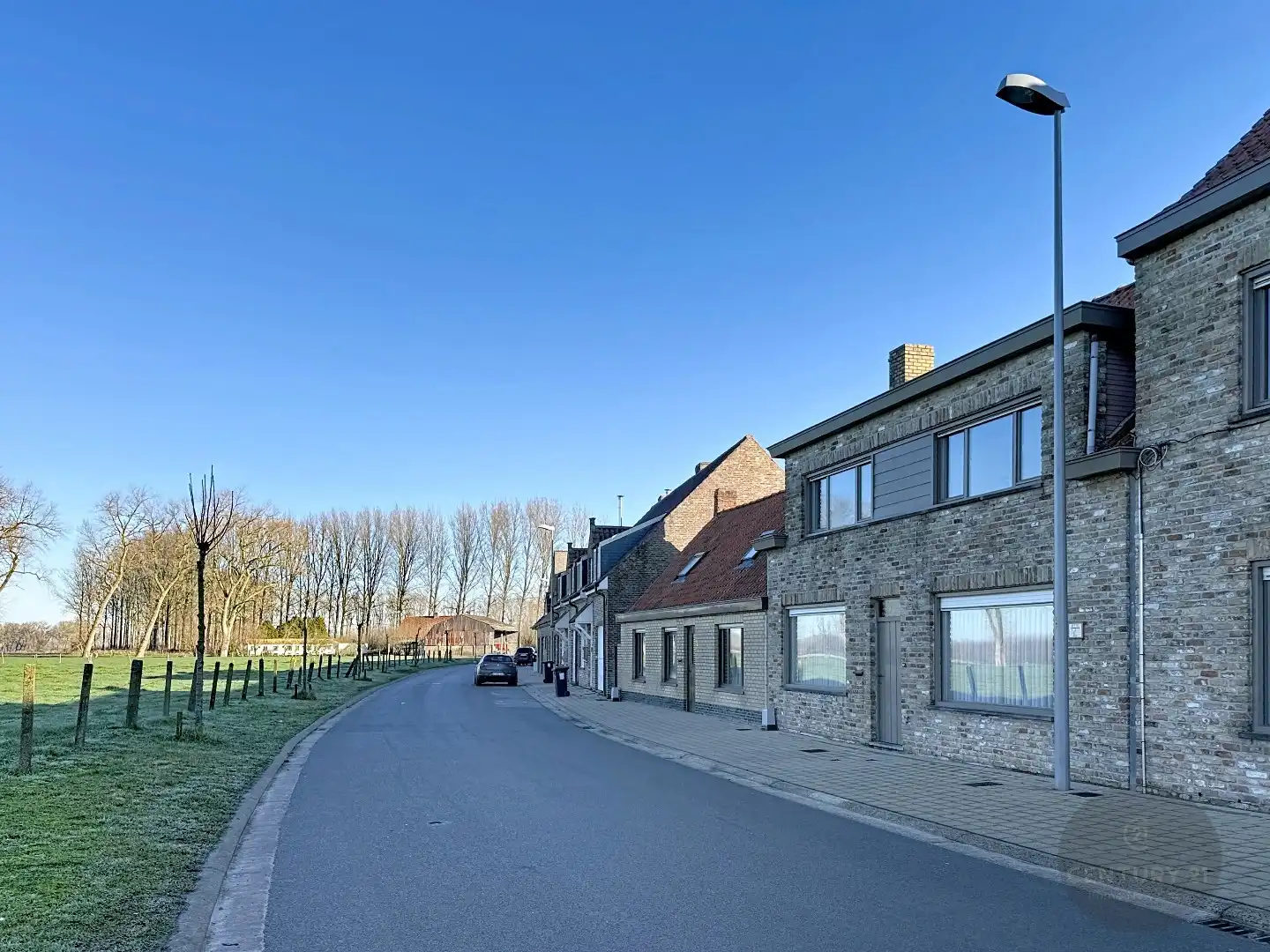 Hoofdfoto van de publicatie: Landelijk gelegen woning te Damme!