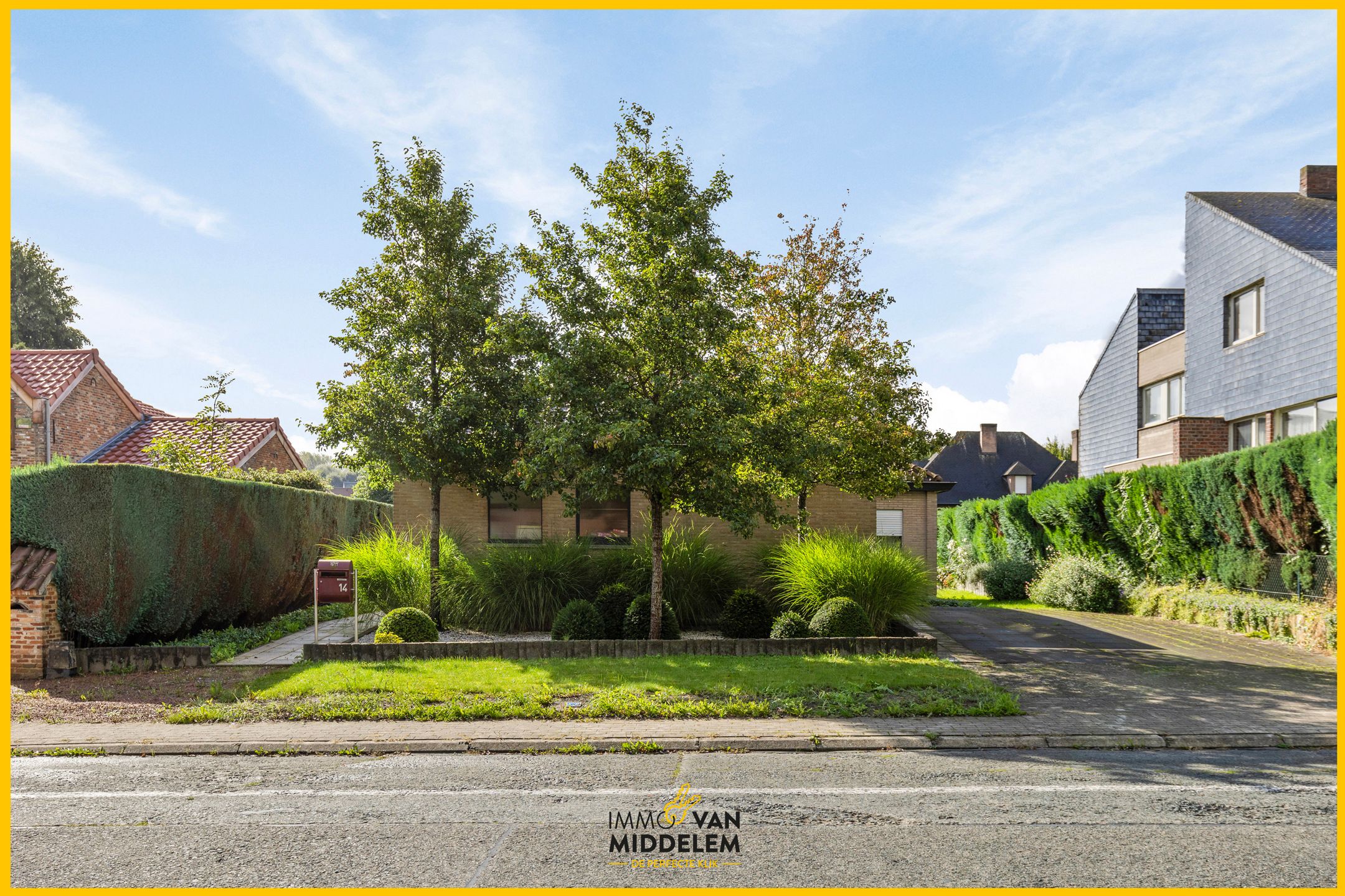 OP TE FRISSEN BUNGALOW MET 3 KAMERS, GARAGE EN TUIN foto 15