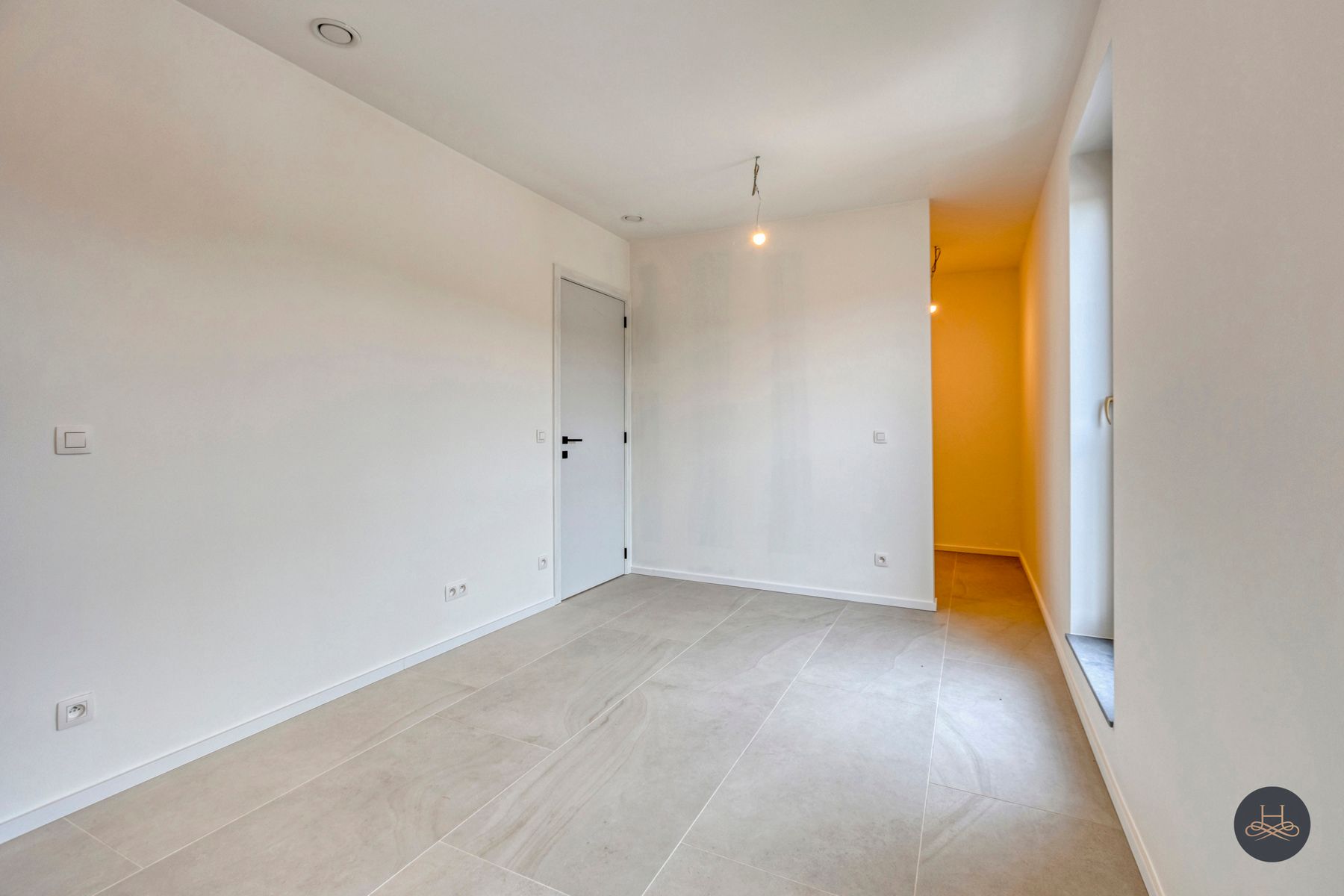 Uniek, ruim dakappartement met staanplaats en zicht op groen foto 14