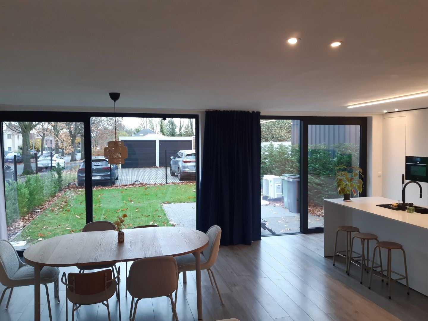 BEN-appartement met terras en tuintje. foto 8