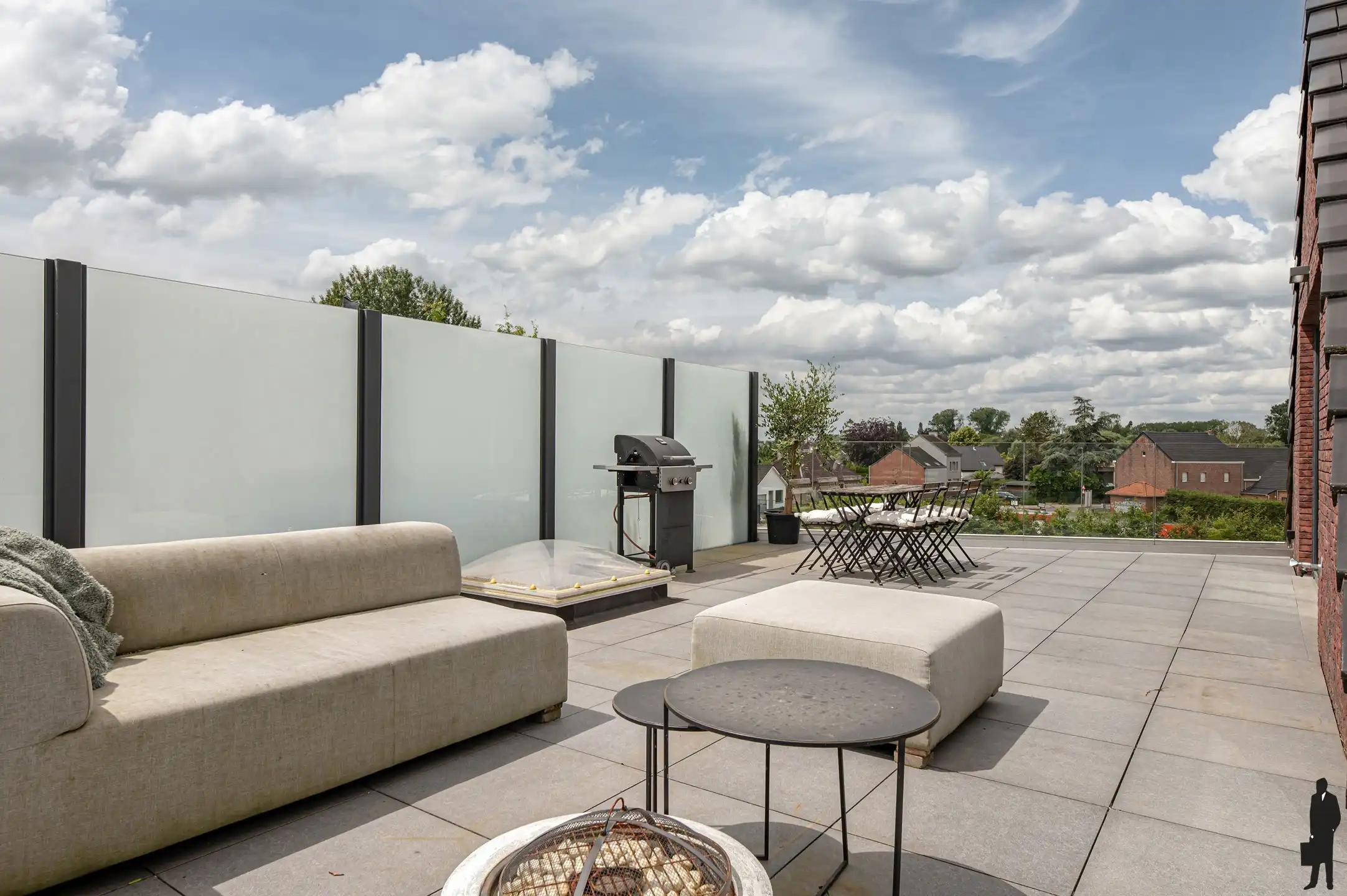 Prachtig BEN-duplexappartement met 3 slaapkamers en royaal zonneterras van 43 m² met vrij uitzicht op groen en weilanden. foto 3