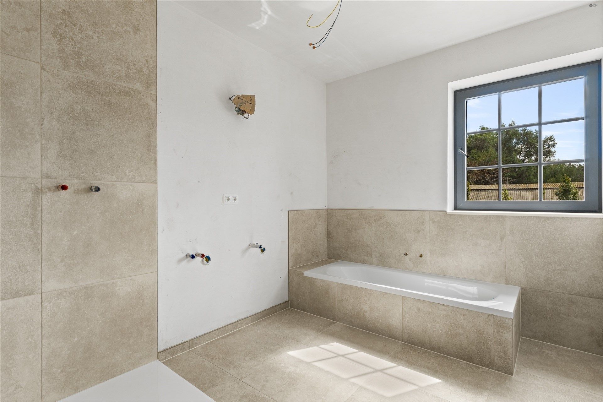 Rijwoning met mogelijkheid tot 5 slaapkamers foto 10