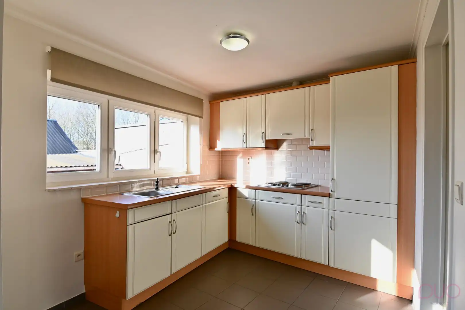 Opbrengsteigendom bestaande uit twee ruime appartement en autostaanplaats foto 12