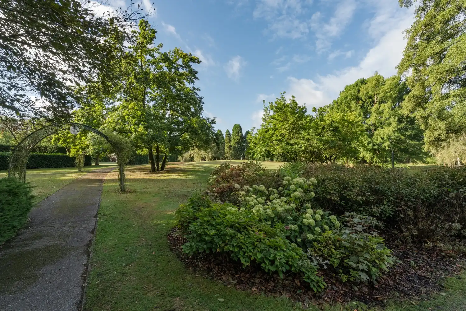 Prachtige villa op een uitzonderlijk domein van 20600m² foto 82