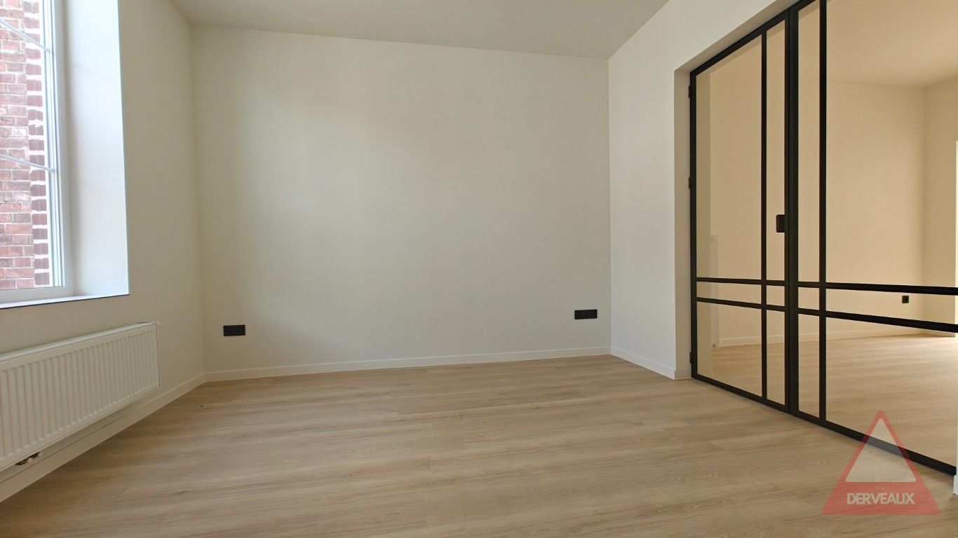 Moorslede – Instapklare, volledig gerenoveerde woning met gezellige tuin foto 4