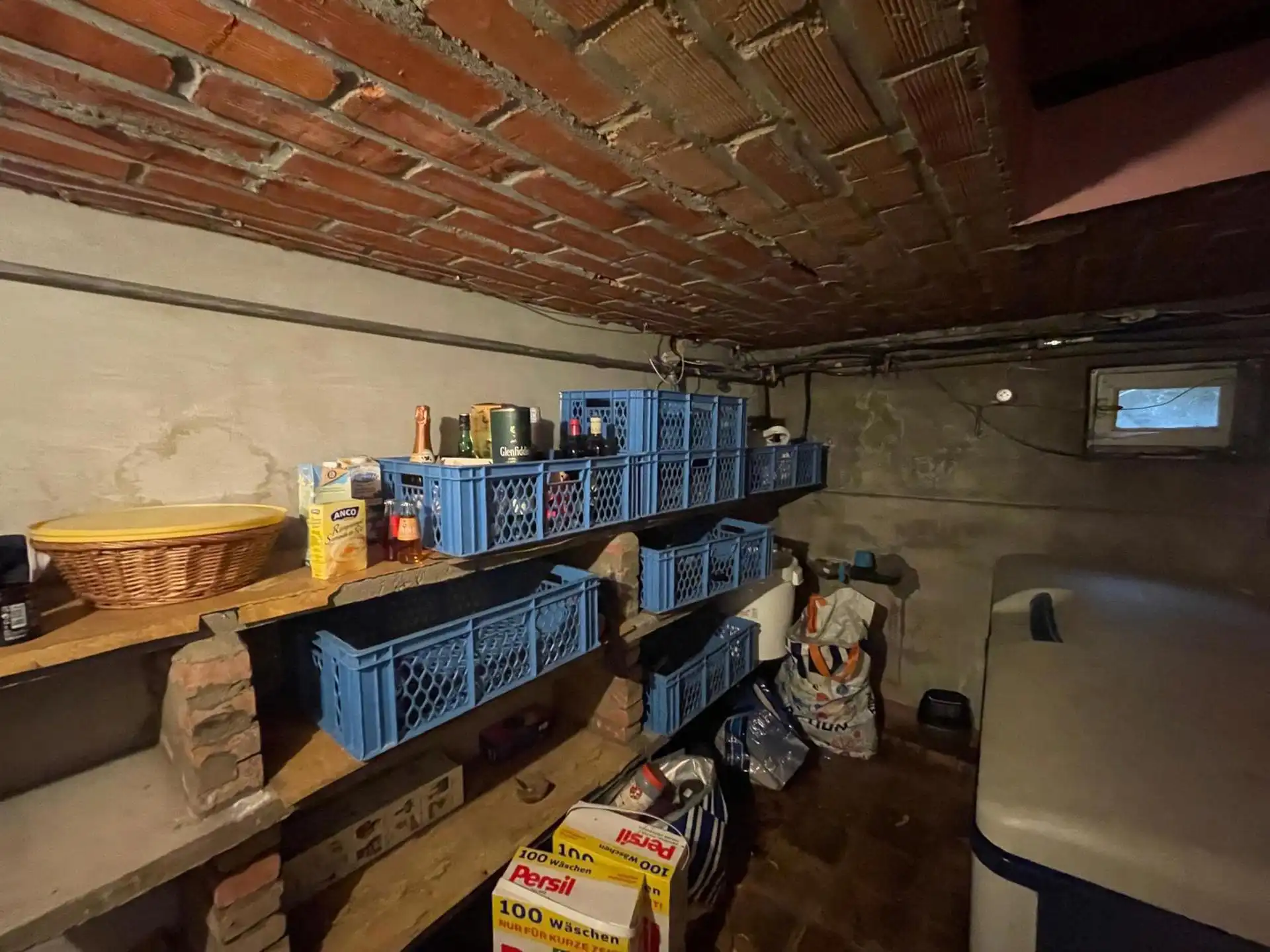 Te renoveren woning met 3 slaapkamers foto 13