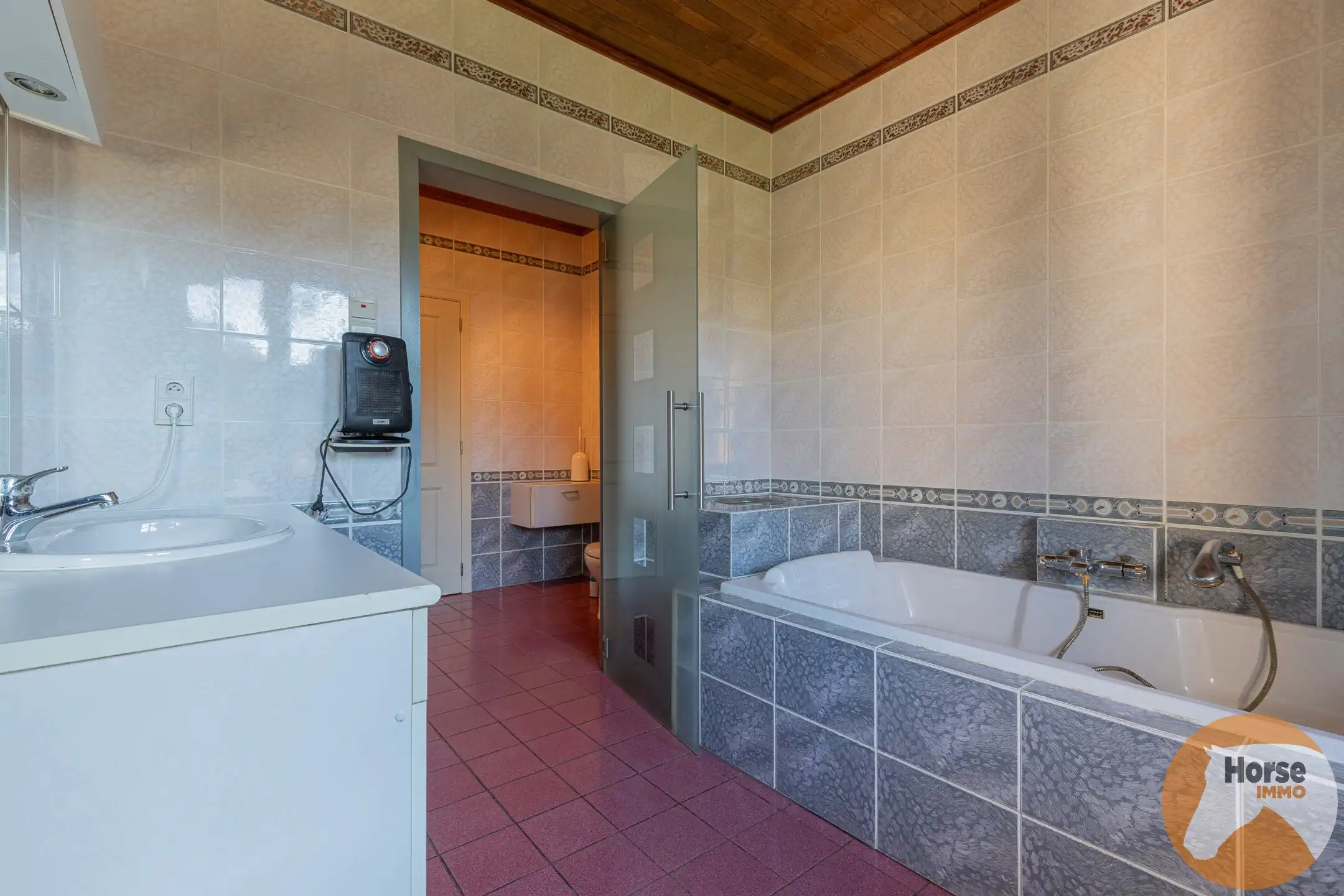 ERPE-MERE - Ruime villa met potentieel in rustige straat foto 11