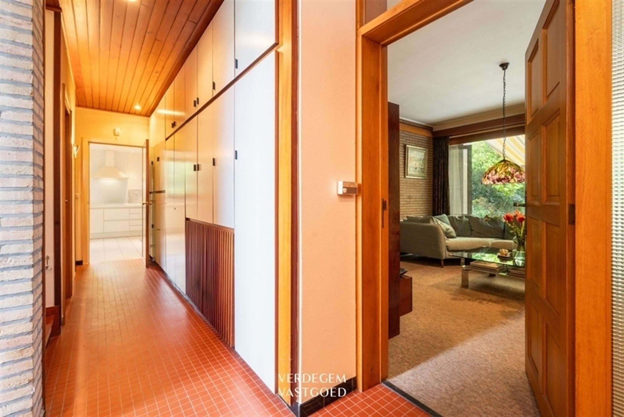 Architectenvilla op toplocatie in het centrum van Evergem foto 12