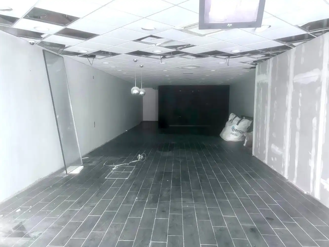 Topligging in hartje Halle – Instapklaar handelspand van 215 m² foto 3