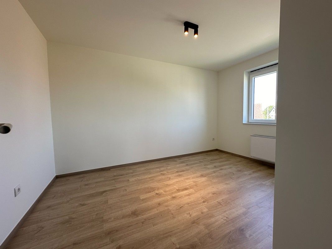 Moderne nieuwbouwwoningen op een boogscheut van Roeselare foto 9