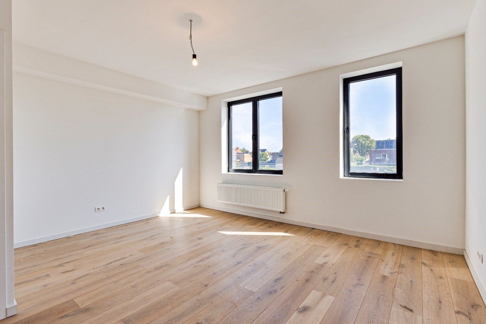 Prachtig gerenoveerde 4-slpk woning in het centrum van Stabroek! foto 10