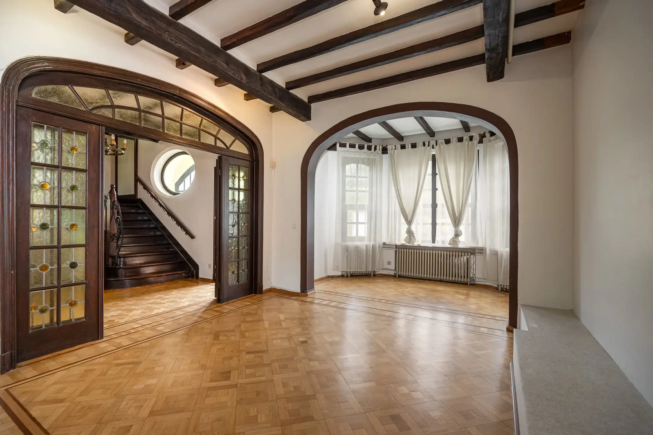 Een villa met ziel — authentiek, ruim en uniek in Grimbergen foto 3
