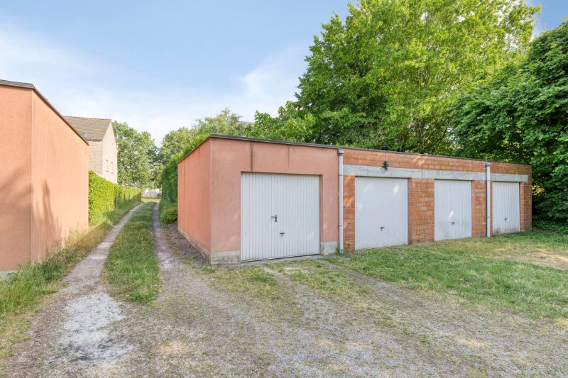 Verzorgd instapklaar twee slaapkamer gelijkvloersappartement met tuin en doorgang langs achteraan foto 20