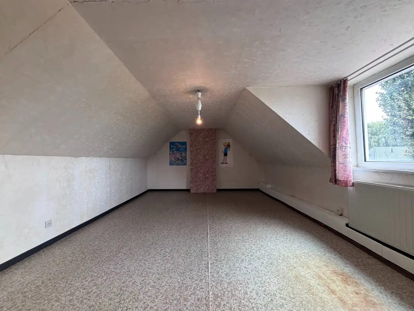 Te renoveren villa te koop op ruimtelijk perceel van 1080 m² in het hart van Koksijde! foto 11