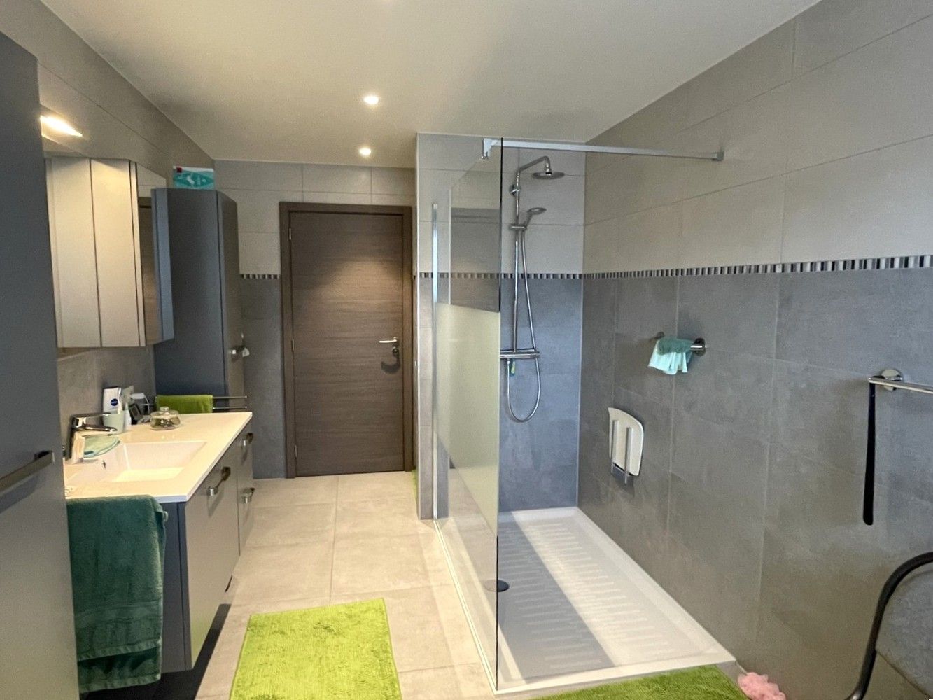 Zeer ruime villa van ca. 475m² - 6 kamers - 3 badkamers (mogelijks kangoeroewoning) nabij centrum Overijse foto 20