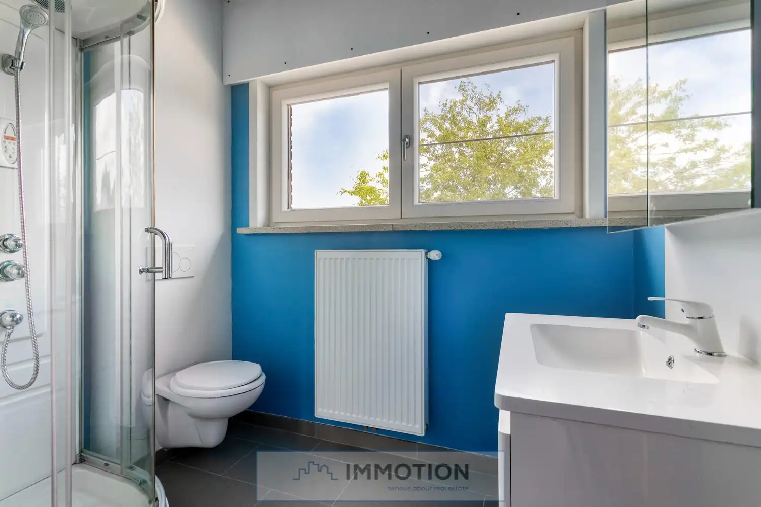 Instapklare halfopen woning op rustige ligging in Wevelgem - Kijkdagen met biedmoment op 4 en 5 september foto 12