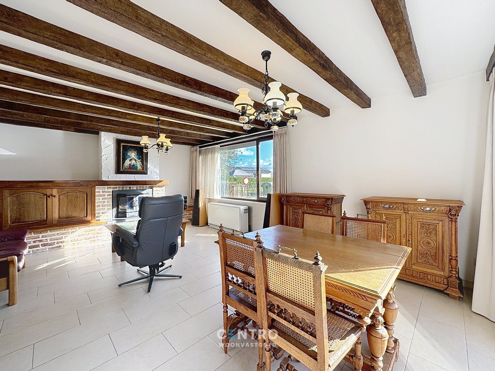 Rustig gelegen woning op 987m2 grond te Uitkerke! foto 4