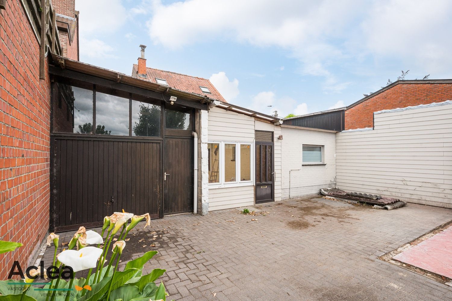 Renovatieproject op een perceel van 645m² met open zichten foto 9