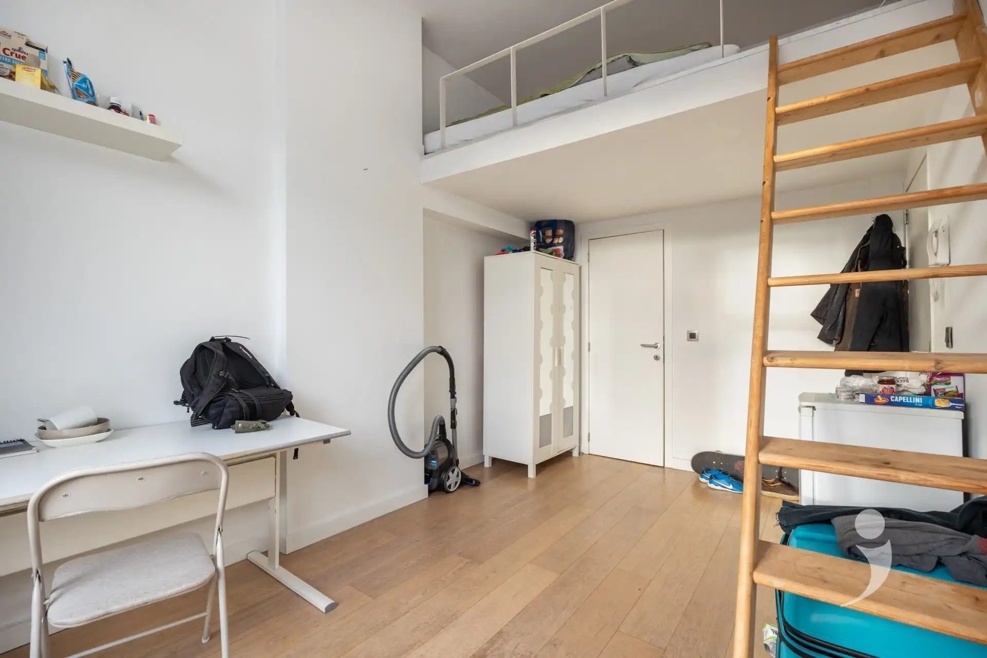 Opbrengsteigendom met handelspand, studio en 6 studentenkamers in Leuven foto 5