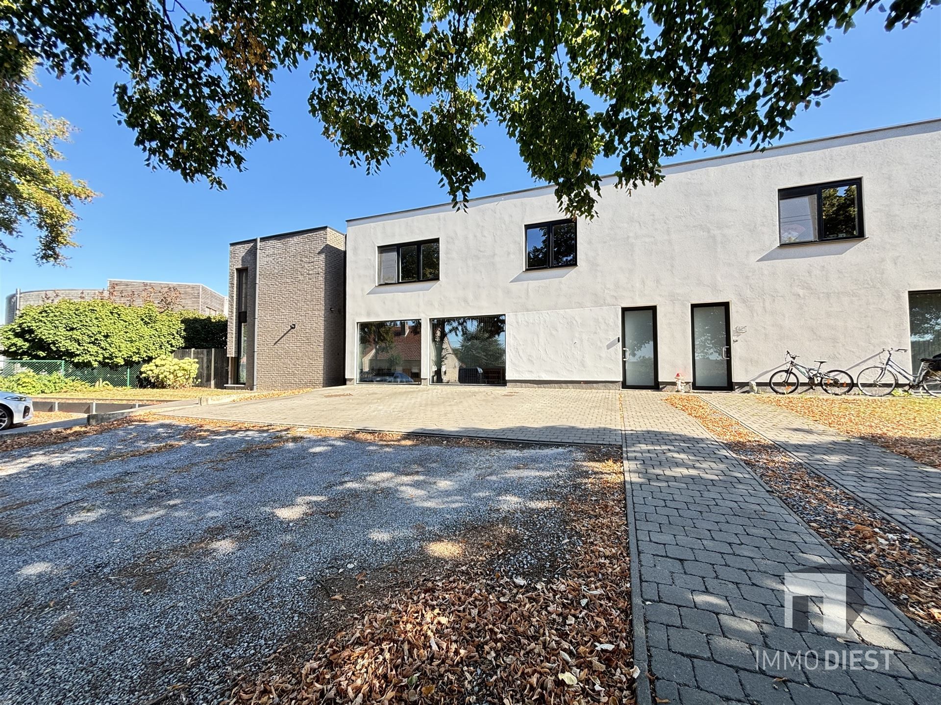 Opgefriste rijwoning dichtbij het centrum van Tessenderlo foto 20