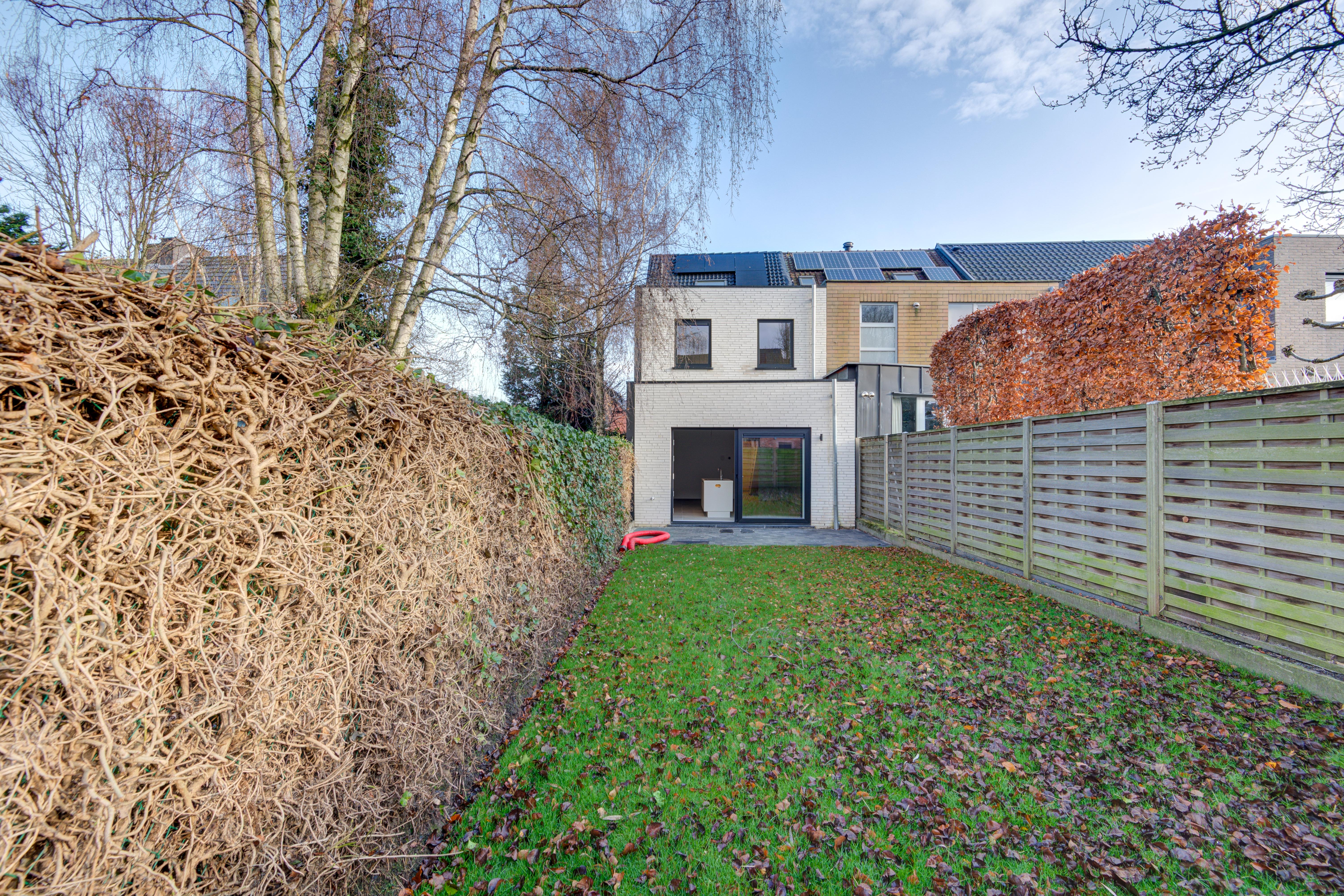 Ruime instapklare eengezinswoning zoekt toffe huurders foto 7