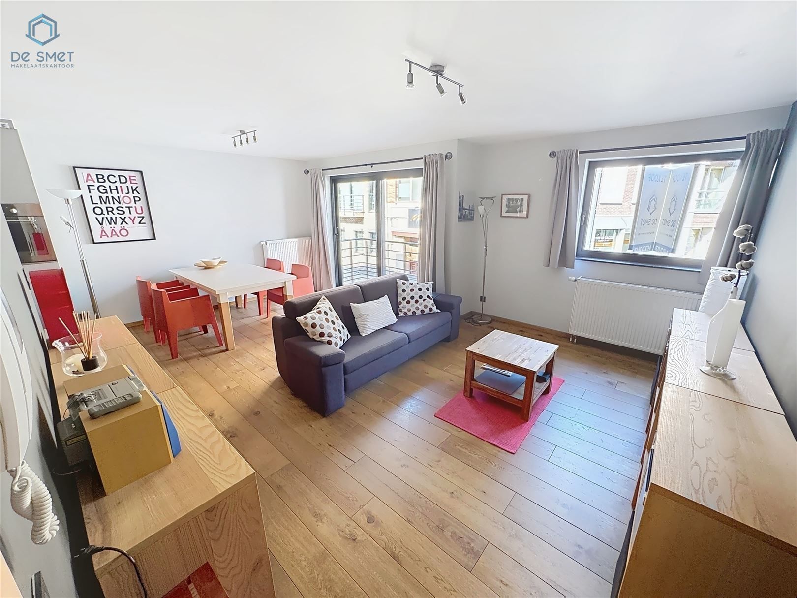 Instapklaar Nieuwbouwappartement in het Hart van Geraardsbergen foto {{pictureIndex}}