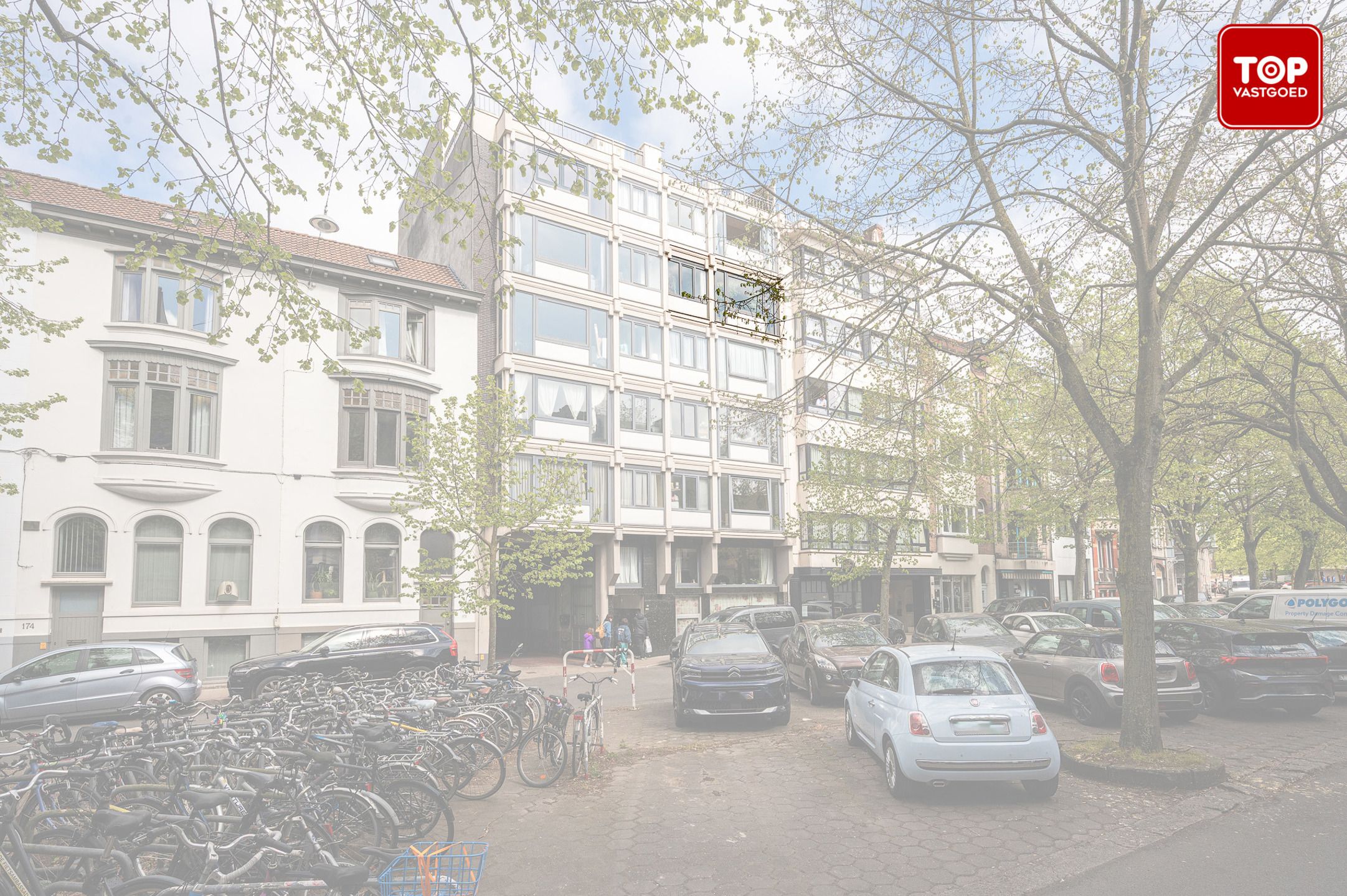 Instapklaar 2-slaapkamerappartement op toplocatie foto 12