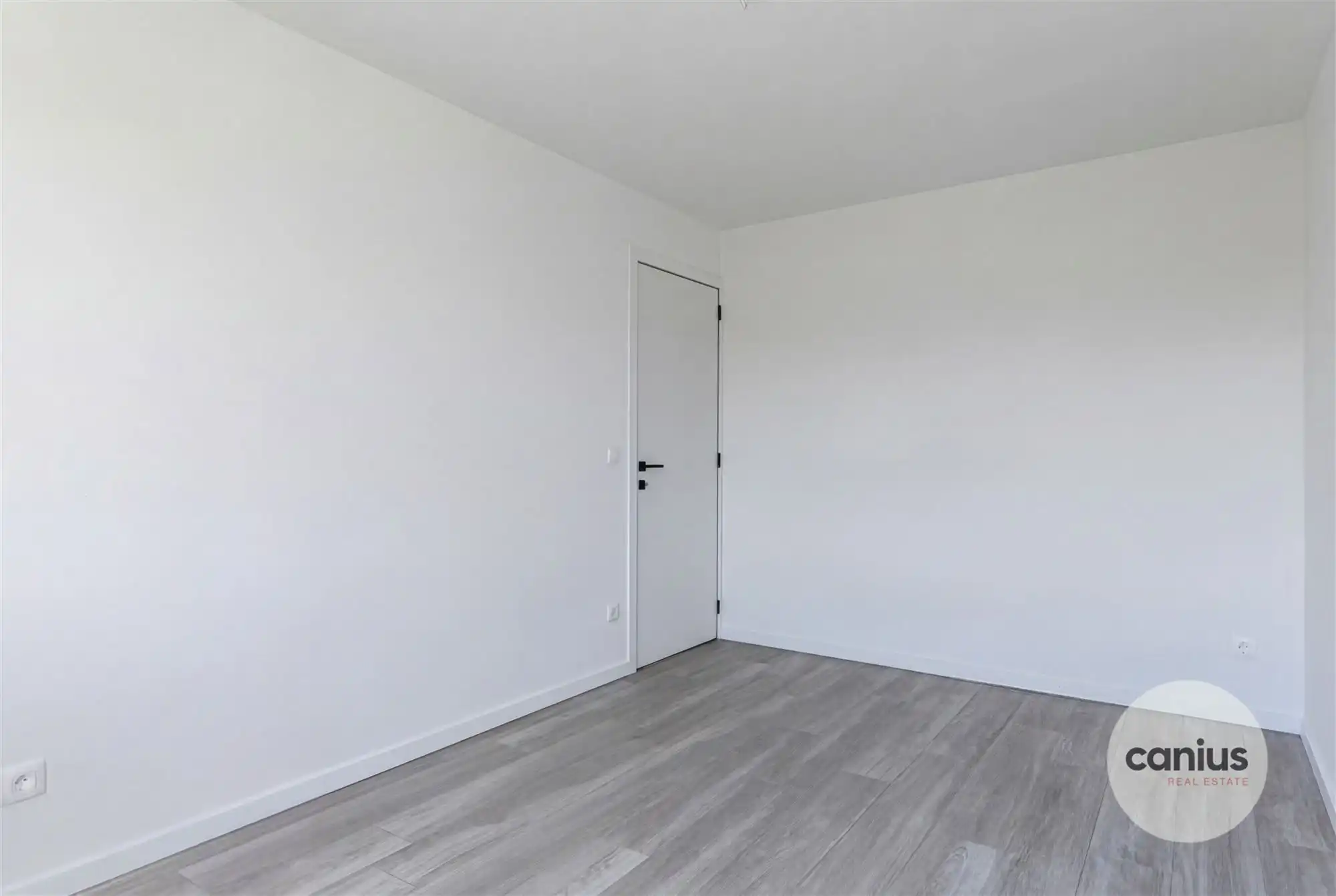 Moderne woning met 3 Slaapkamers in rustige buurt foto 9