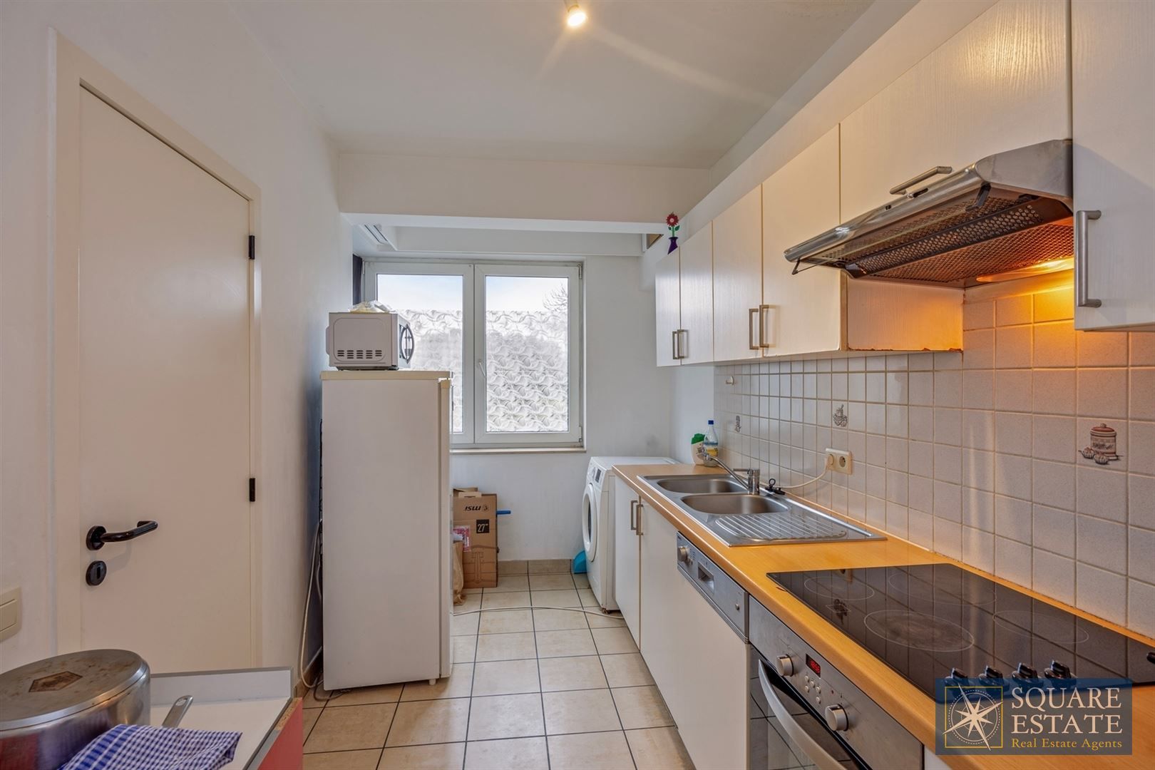 2 slaapkamer appartement met terras foto 5