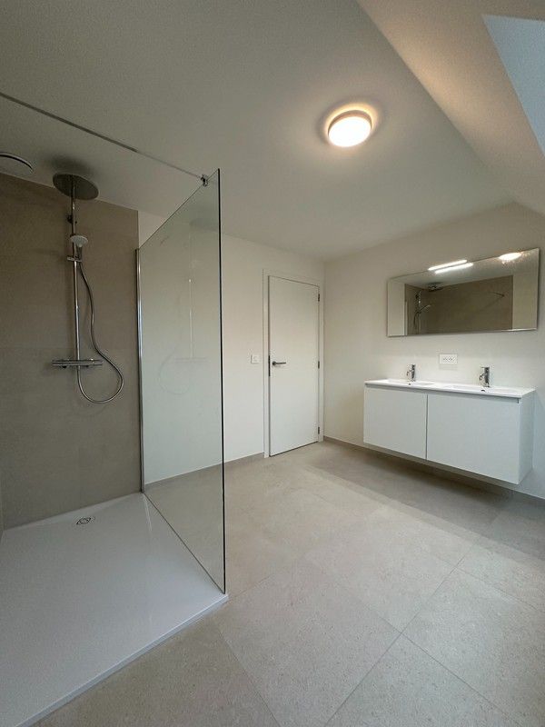 Volledig afwerkte woning met 3 slaapkamers in Waardamme foto 13