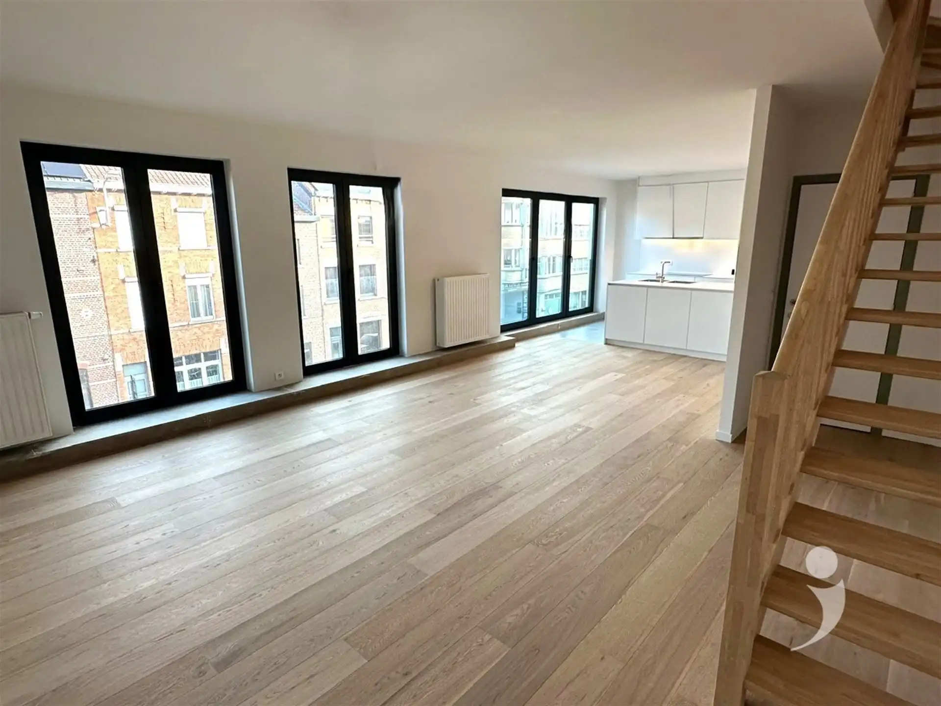 Knap vernieuwbouwappartement foto 5