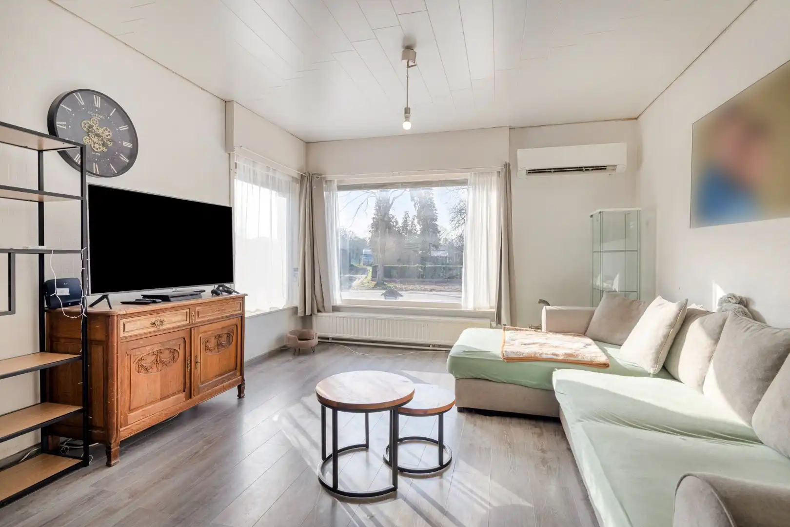 Te renoveren woning met 3 slpks op een prachtig perceel van 1.428 m² !  foto 2