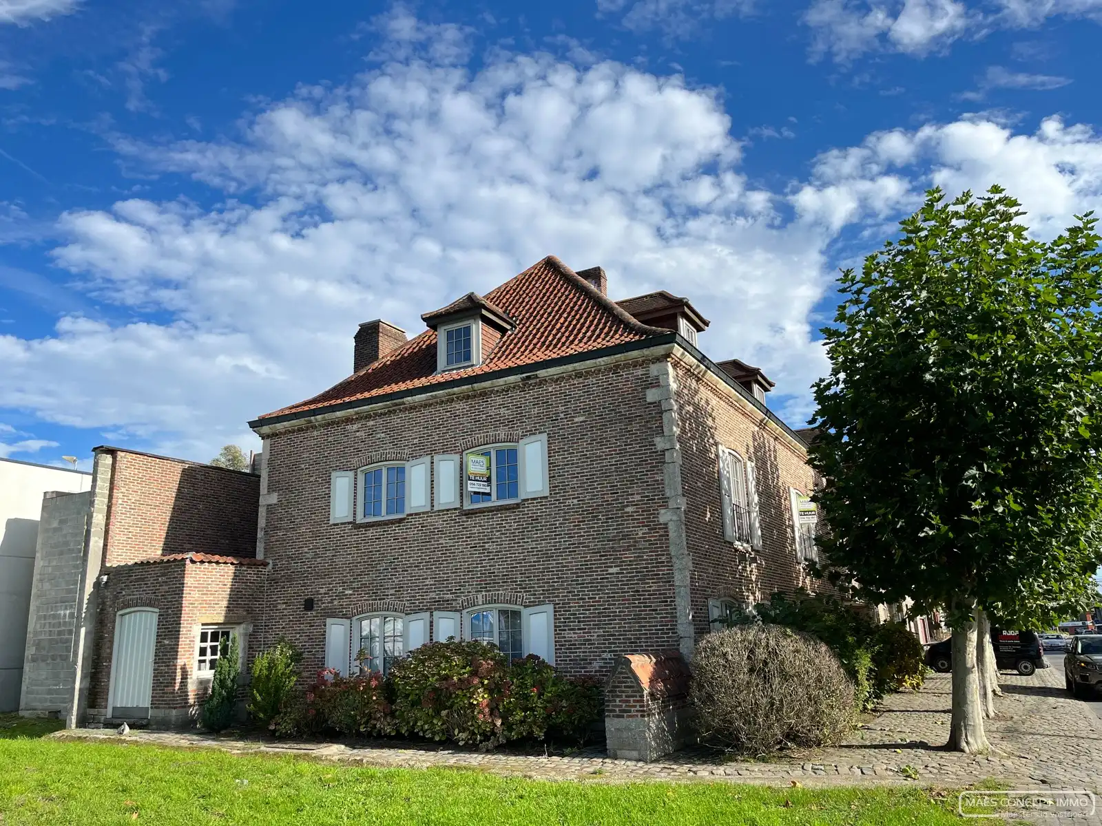 Ruim duplex appartement te huur in Anzegem foto {{pictureIndex}}
