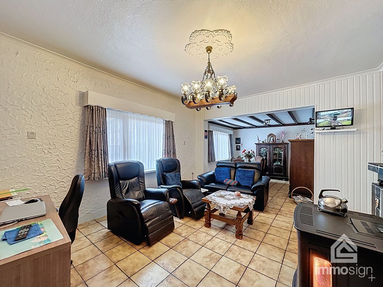 Charmante renovatiehoeve in het landelijke Hamont! foto 9