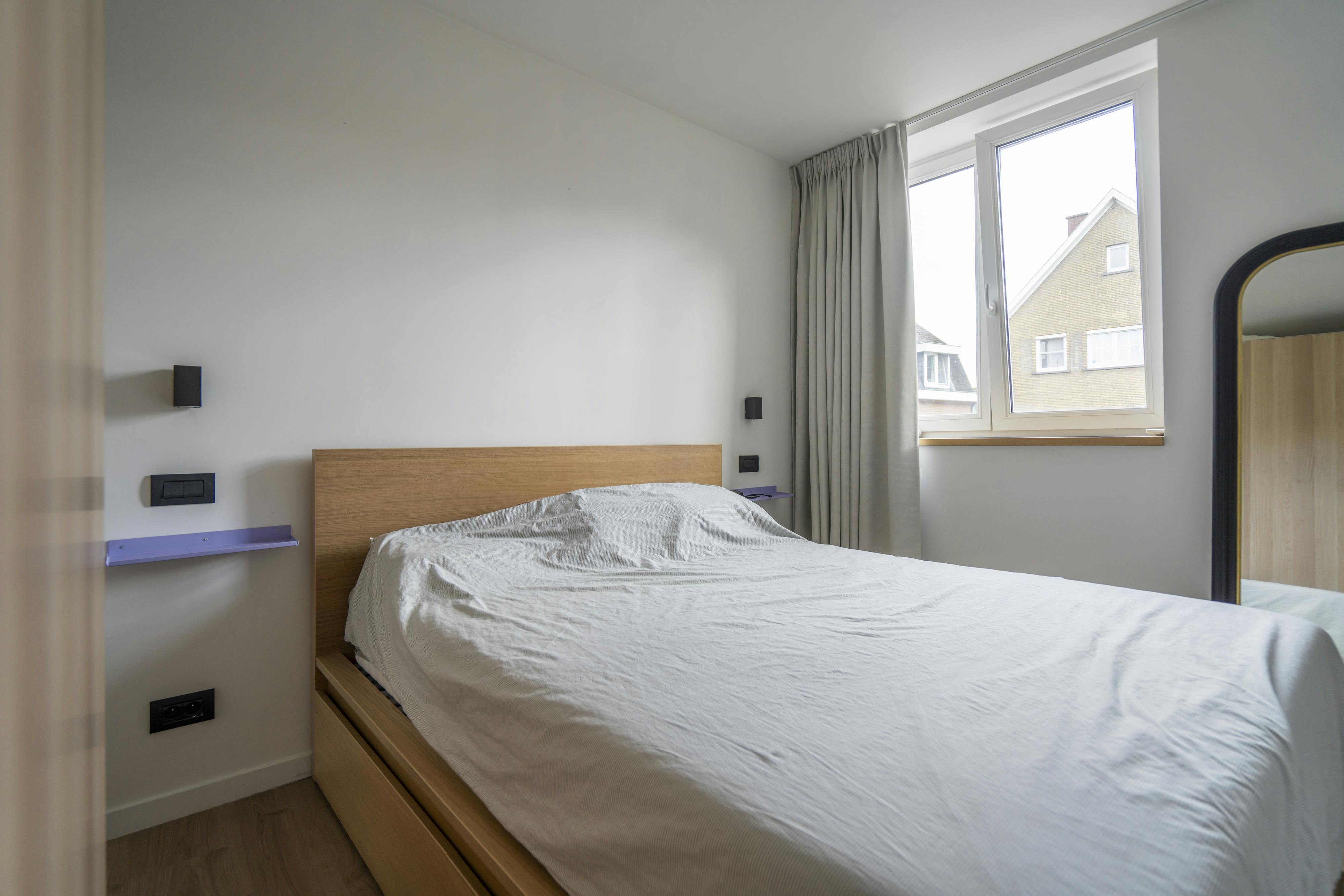 Instapklare en recent gerenoveerde woning te koop in Anzegem foto 16