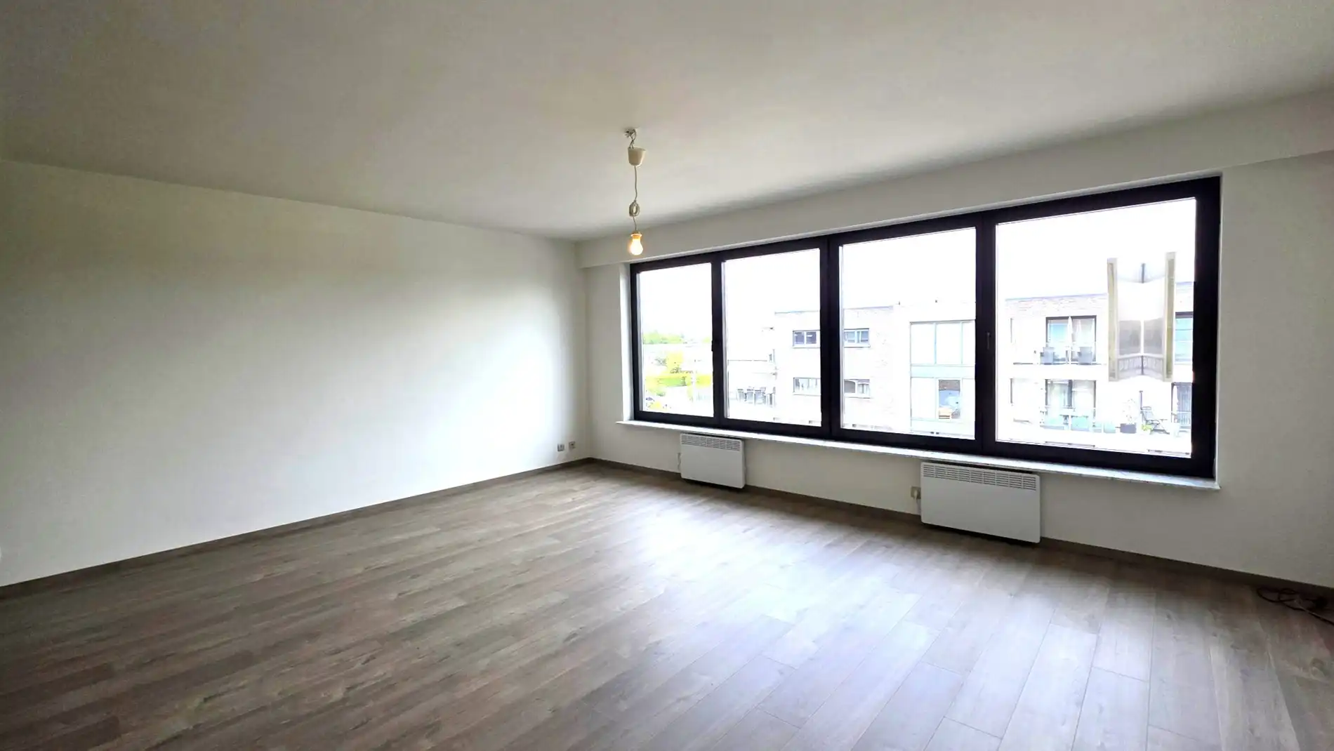 Appartement op het 2de vd in het centrum van Heist-o/d-Berg  foto 3