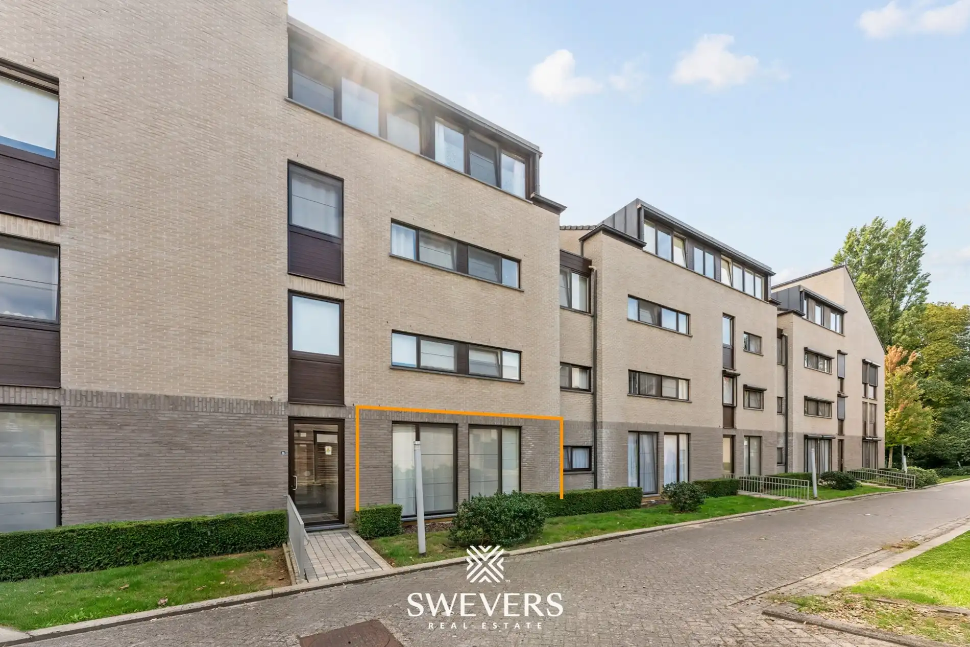 2-slaapkamerappartement met terras, autostaanplaats en berging foto 27