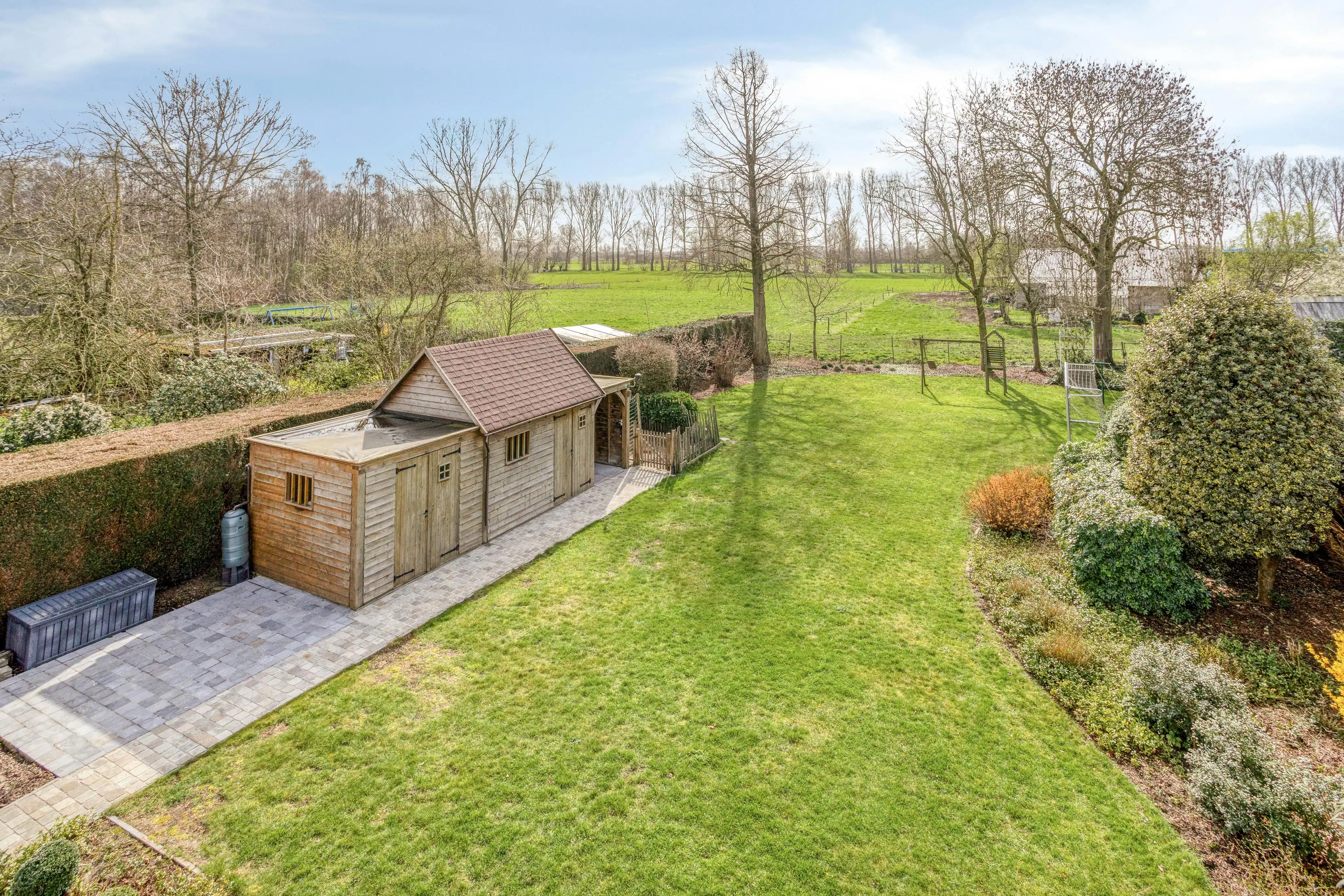 Villa met 4 slaapkamers en 2 badkamers te koop in Lokeren foto 2
