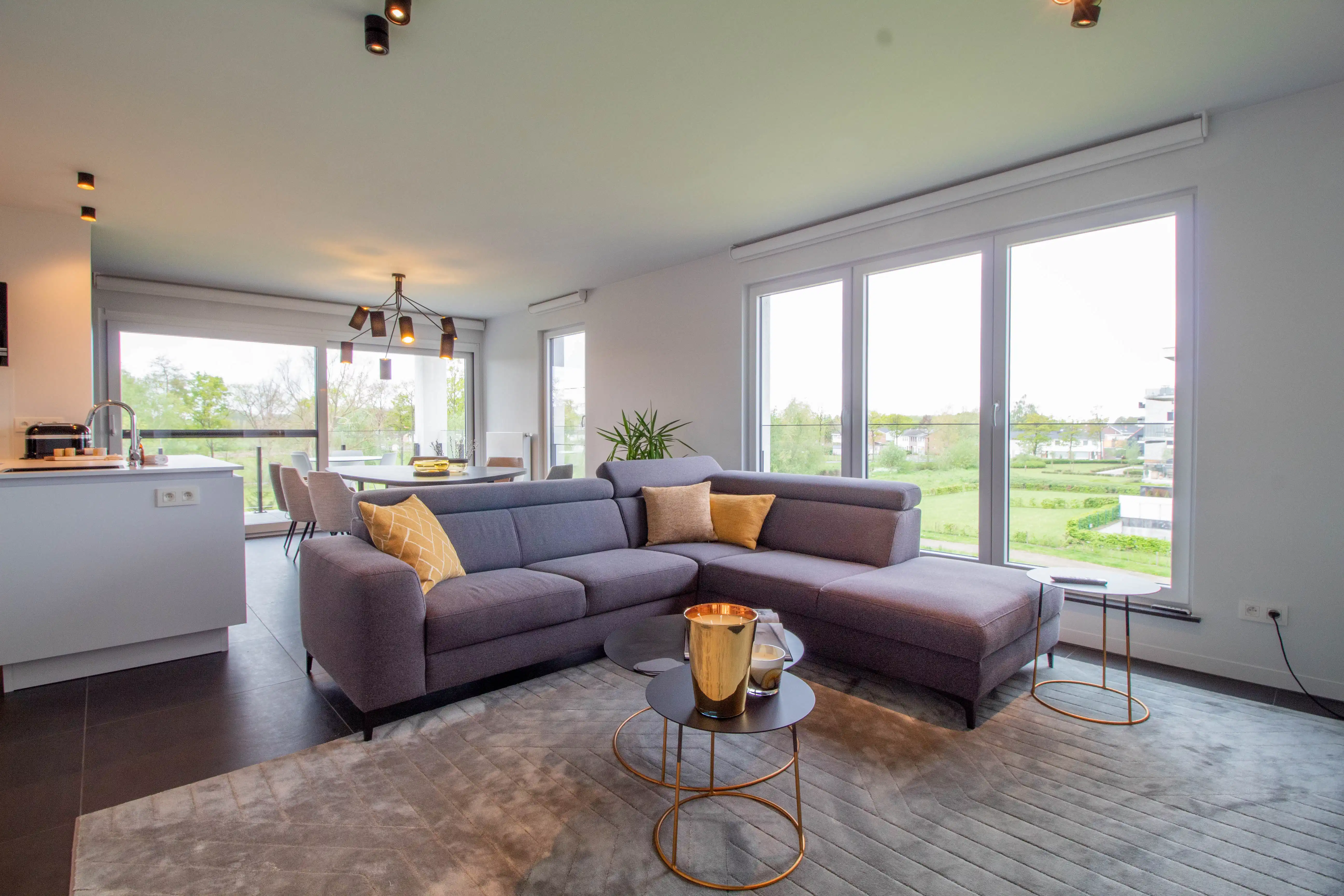 Modern appartement met zuidwestgericht terras in Wetteren foto 3