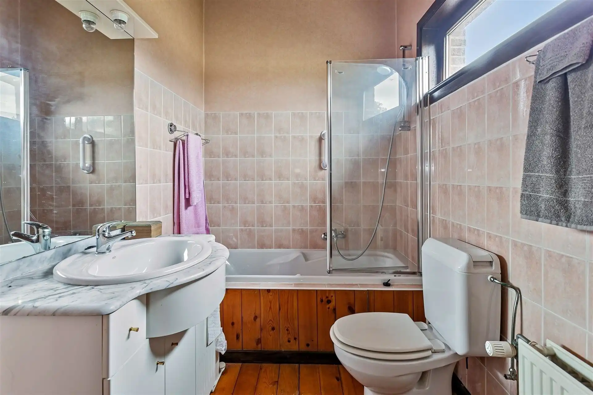 Ruime villa op een domein van +/- 1ha36a foto 19