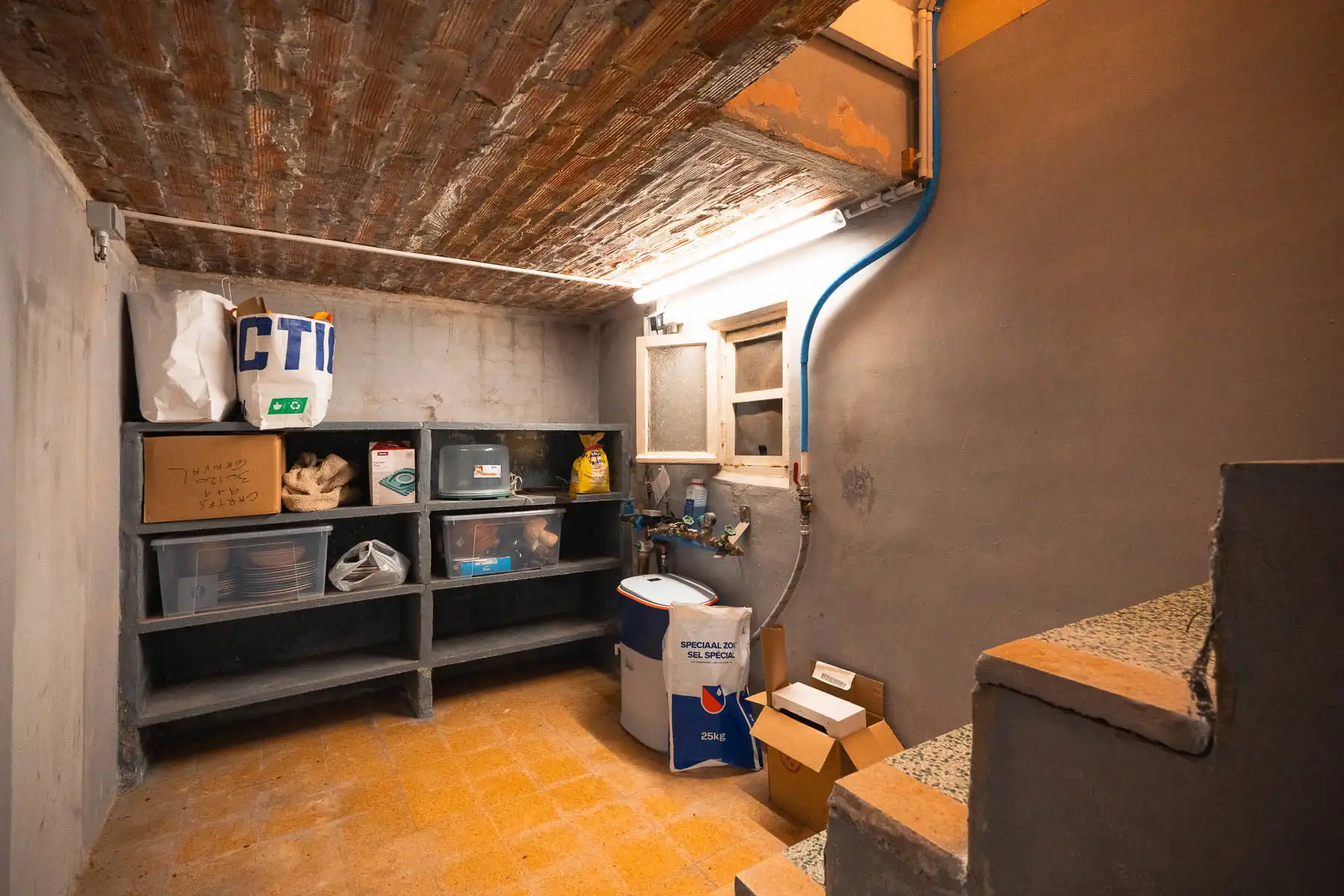 Stijlvol gerenoveerde open bebouwing op 630 m² foto 30