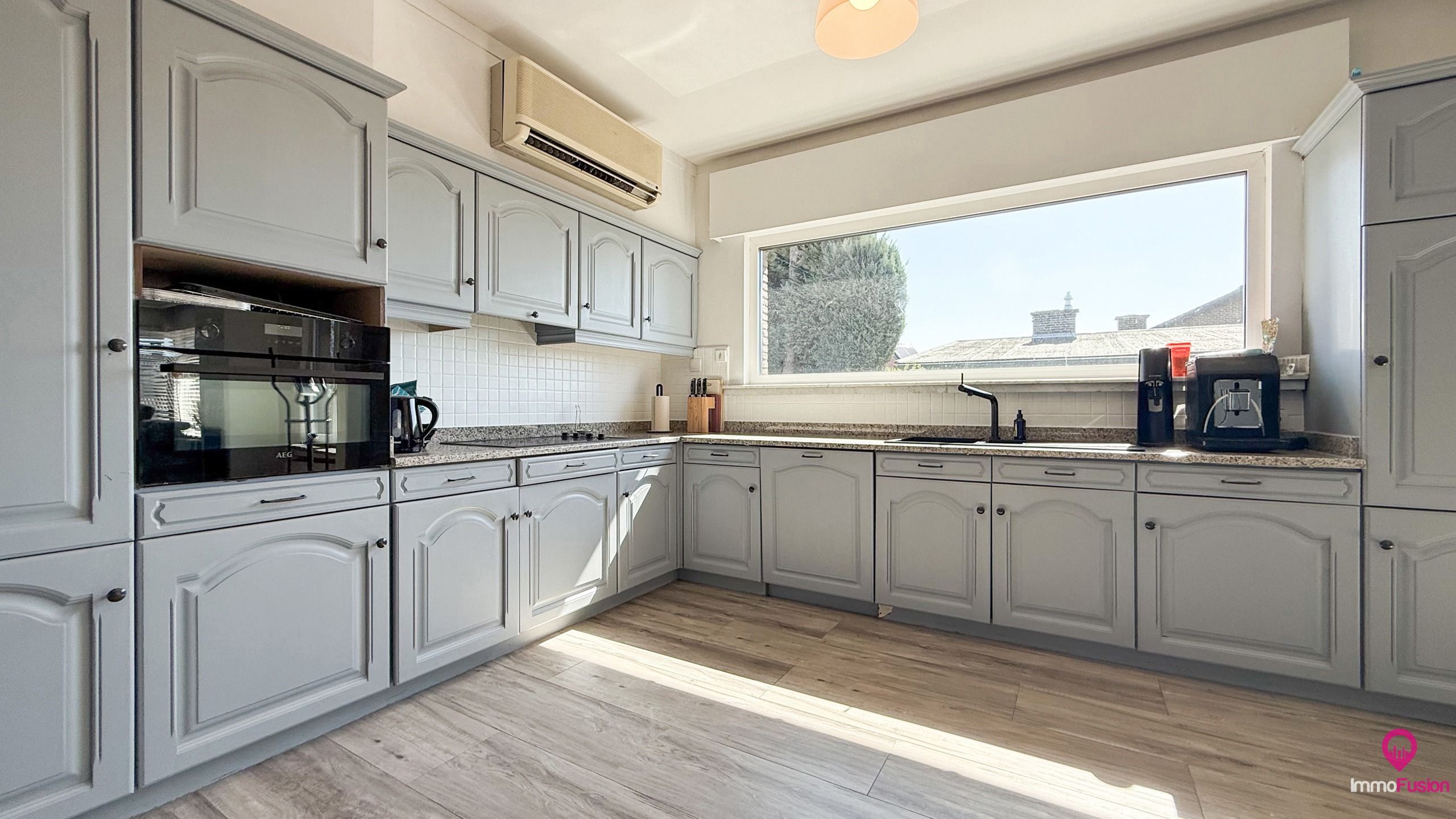 Open woning met bijgebouw van 60m² en 3 slpks op 8a36ca! foto 14