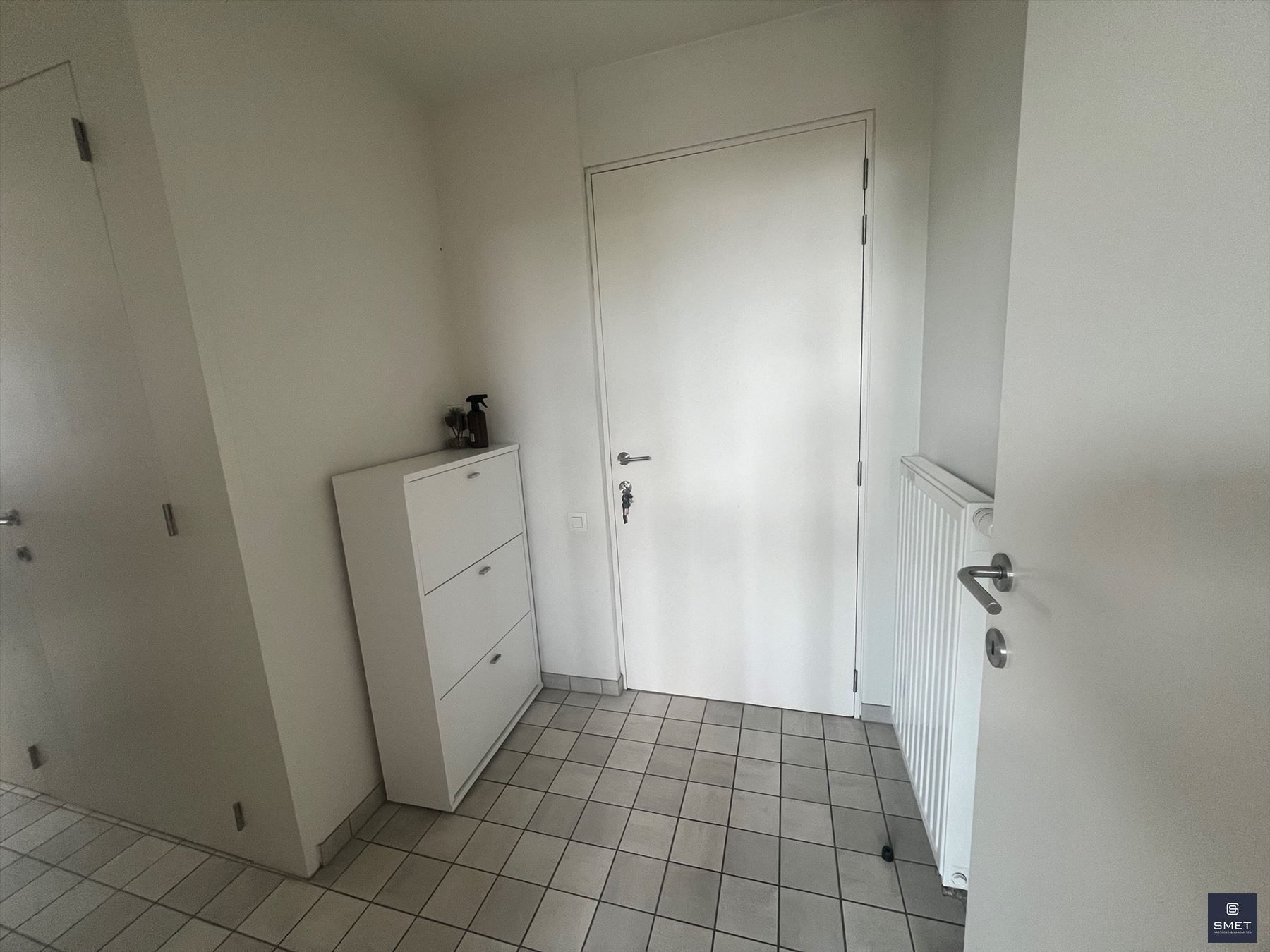 appartement met 1 slpk, terras en autostaanplaats foto 3