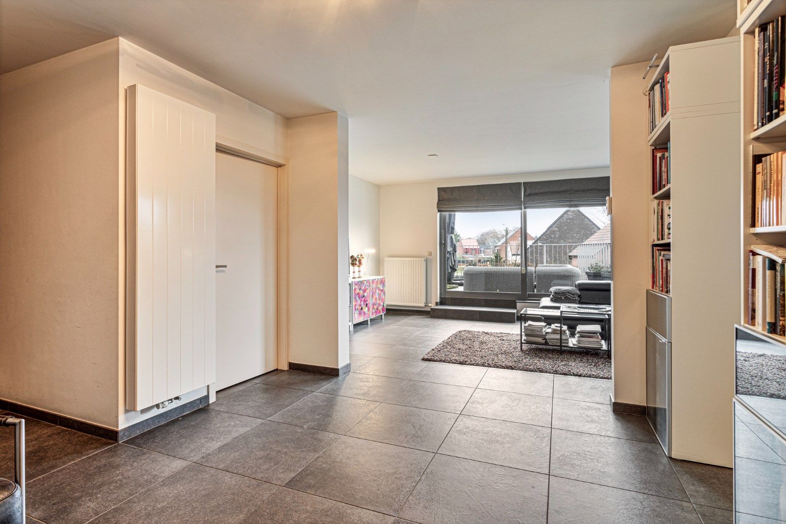 Zeer ruime & energiezuinige duplex met 4 slpks, mooi terras en garage te Ginderbuiten ! foto 4