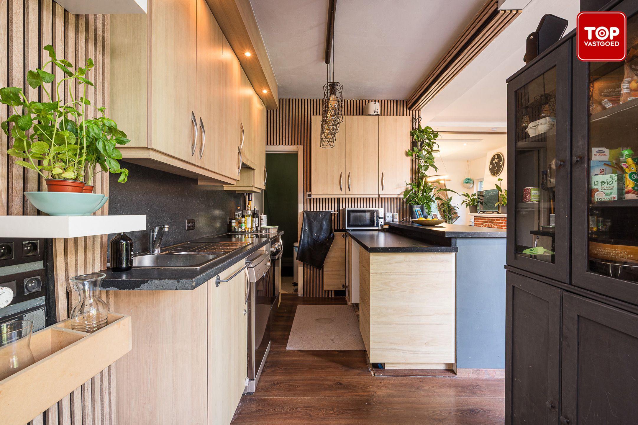 Instapklare HOB met 3 slaapkamers en rustgevende tuin foto 9