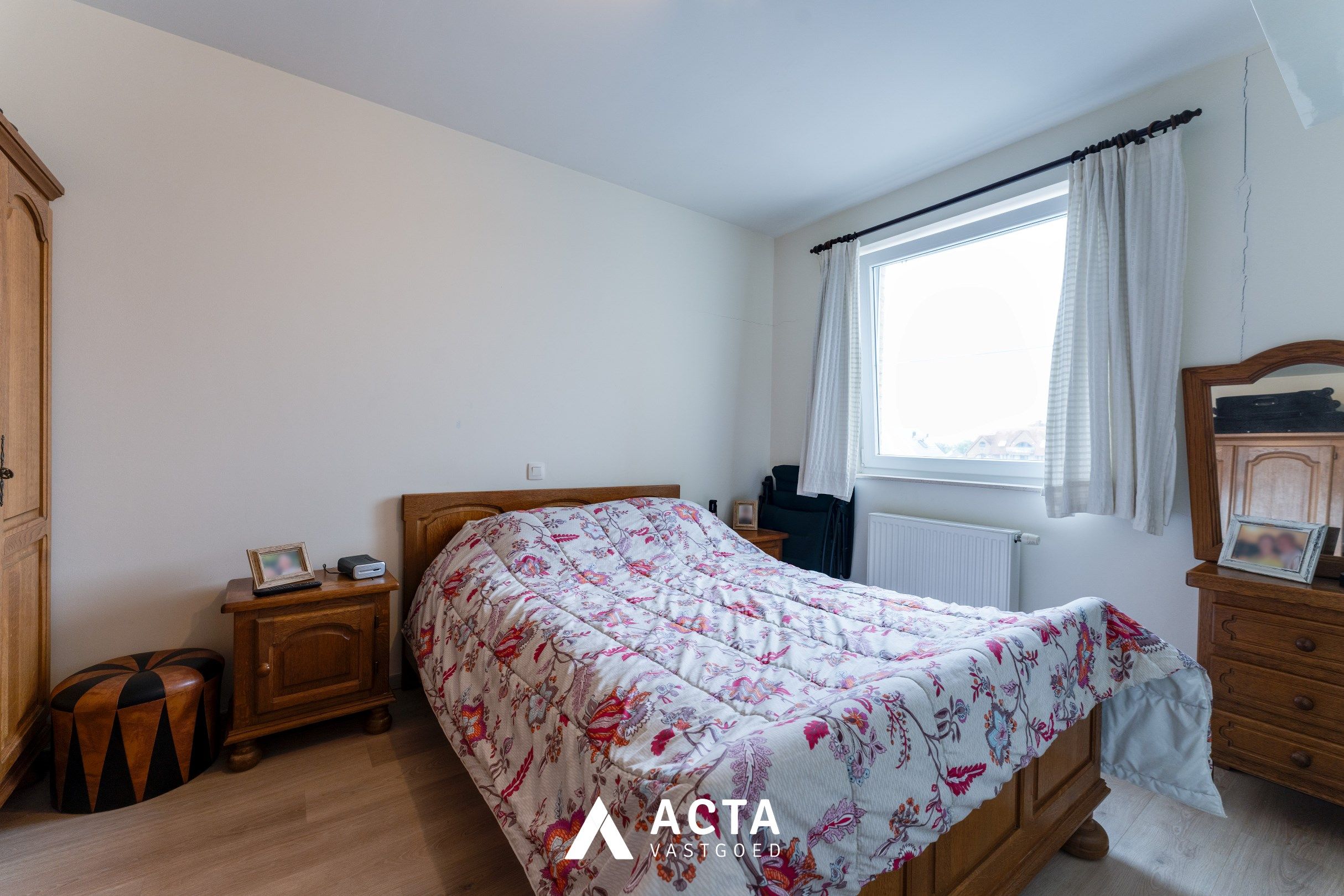 Instapklaar appartement met twee slaapkamers op de vierde verdieping in Mariakerke foto 7
