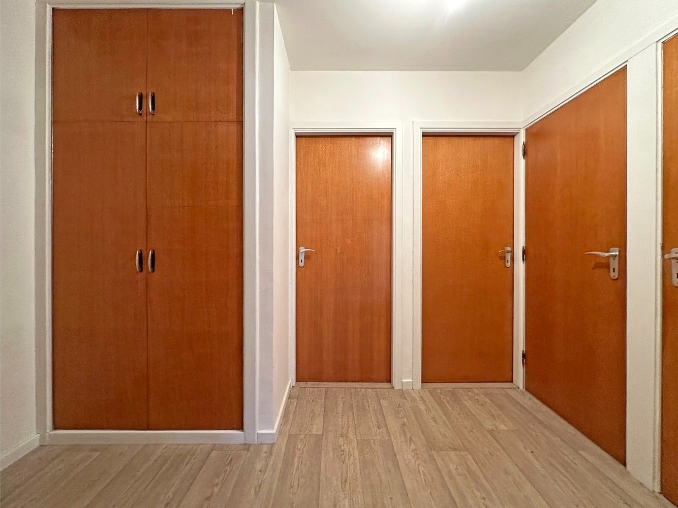 Leuk appartement met 2 slaapkamers en terras in Deurne! foto 2